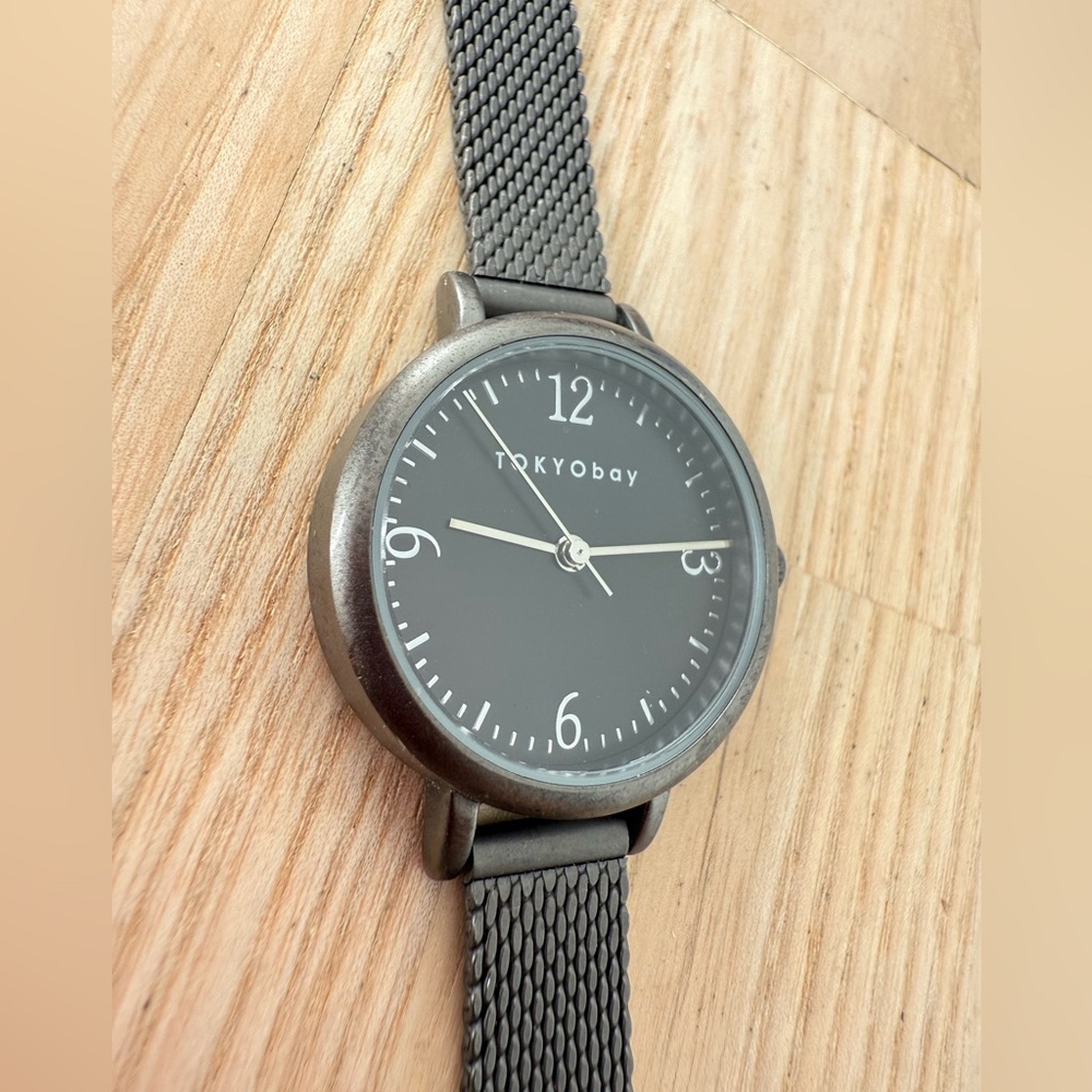 Tokyobay ladies Simon watch NEW BATTERY